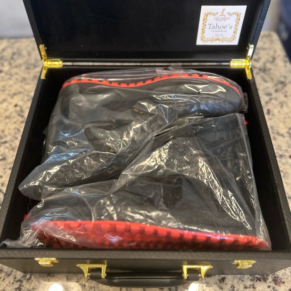 Sia Collective Tahoe’s - Picture 4 of 5